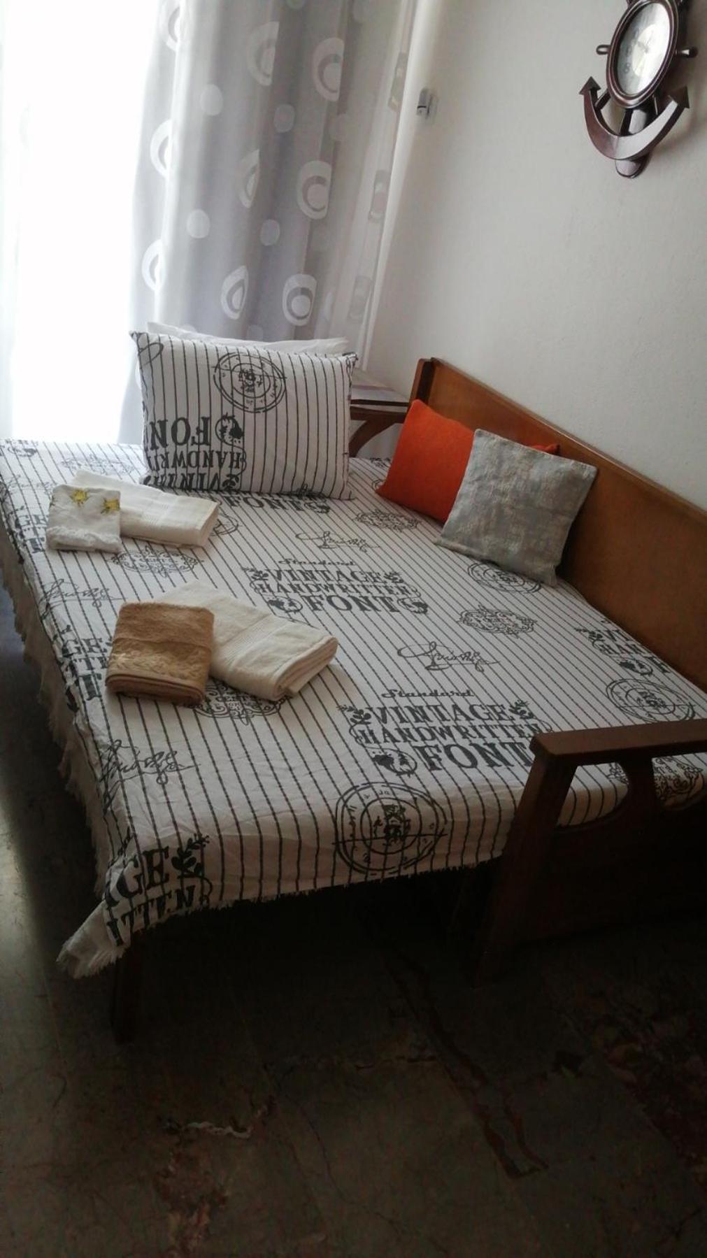 Aunt Vaso Sweet Home Птолемайда Екстериор снимка